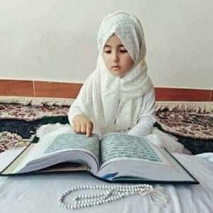 Meet your Posher, Zeenat